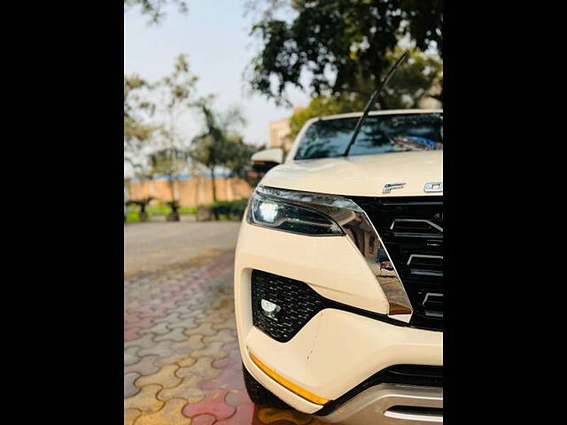 Used Toyota Fortuner 4X2 MT 2.8 Diesel in Delhi