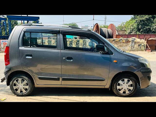 Used Maruti Suzuki Wagon R 1.0 [2010-2013] LXi in Kanpur