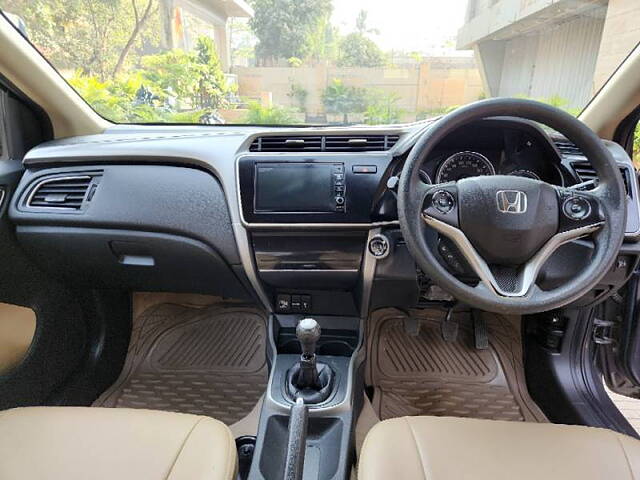 Used Honda City 4th Generation V Petrol in Mumbai