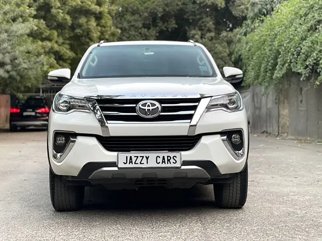 Used 2017 Toyota Fortuner in Delhi