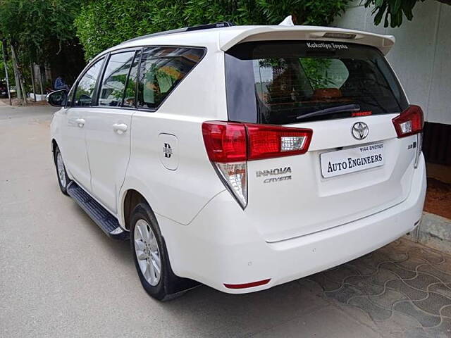 Used Toyota Innova Crysta [2016-2020] 2.8 GX AT 7 STR [2016-2020] in Hyderabad