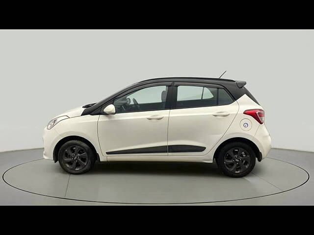 Used Hyundai Grand i10 Sportz 1.2 Kappa VTVT Dual Tone in Hyderabad