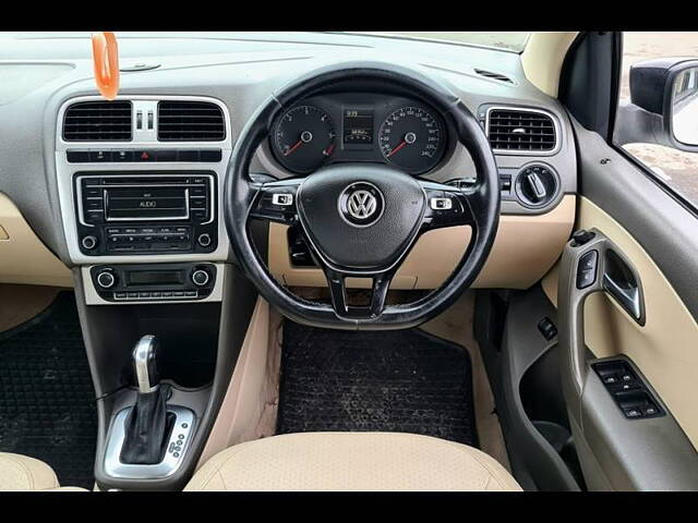 Used Volkswagen Vento [2014-2015] Highline Diesel AT in Surat