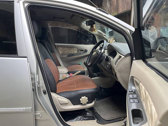 Used Toyota Innova [2012-2013] 2.5 G 8 STR BS-IV in Kolkata