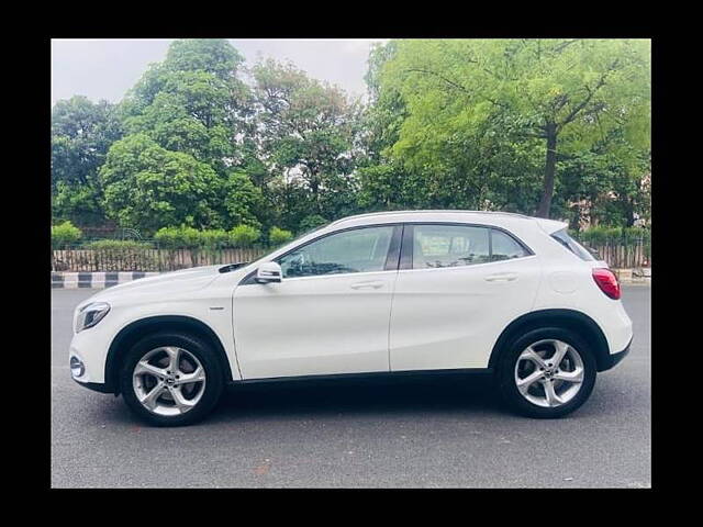 Used Mercedes-Benz GLA [2017-2020] 200 Sport in Delhi