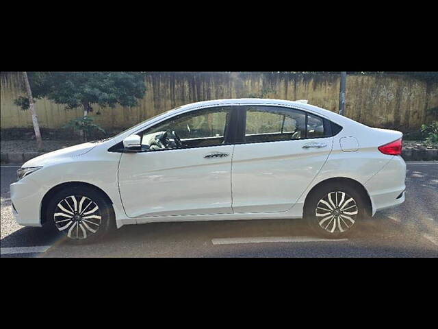 Used Honda City 4th Generation VX CVT Petrol [2017-2019] in Delhi