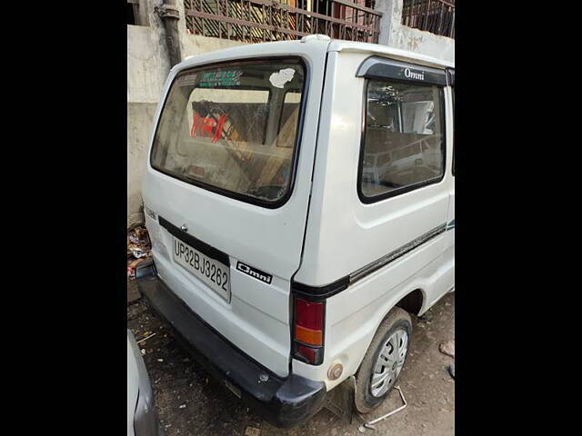 Used Maruti Suzuki Omni 8 STR BS-III in Lucknow