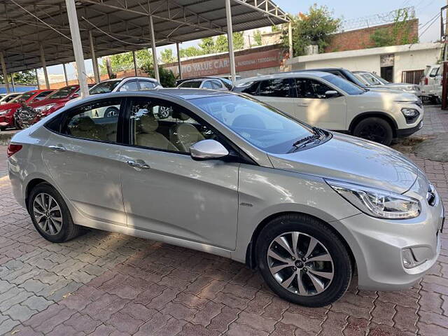 Used Hyundai Verna [2011-2015] Fluidic 1.6 VTVT SX Opt AT in Lucknow