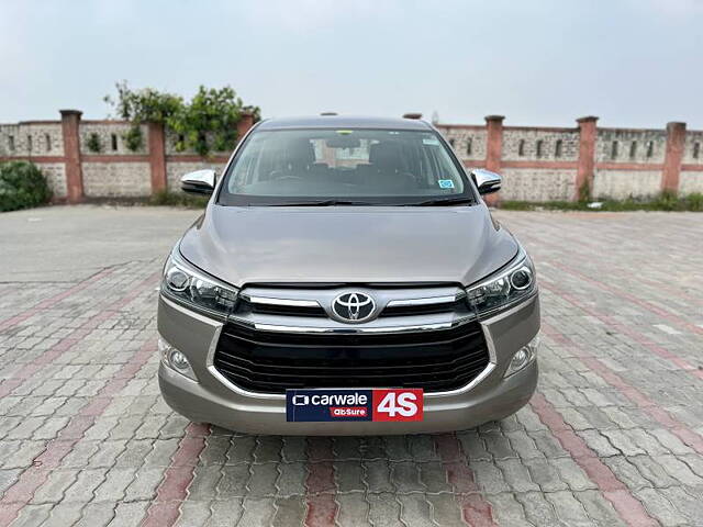 Used 2017 Toyota Innova Crysta in Delhi