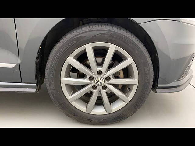 Used Volkswagen Vento [2015-2019] Highline Plus 1.2 (P) AT 16 Alloy in Chennai