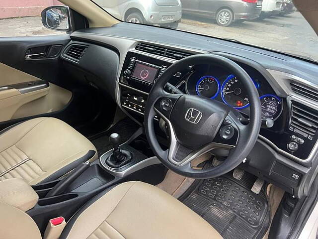 Used Honda City 4th Generation V Petrol [2017-2019] in Kolkata