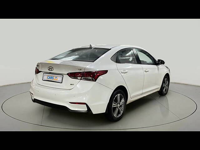 Used Hyundai Verna [2015-2017] 1.6 VTVT SX in Mumbai