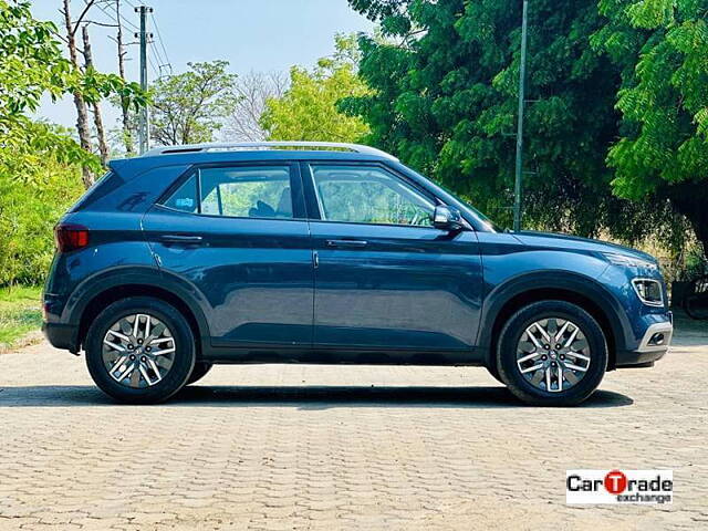 Used Hyundai Venue [2019-2022] SX 1.5 CRDi in Ahmedabad