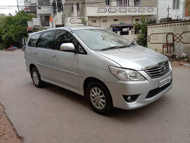 Used Toyota Innova [2005-2009] 2.5 V 7 STR in Hyderabad