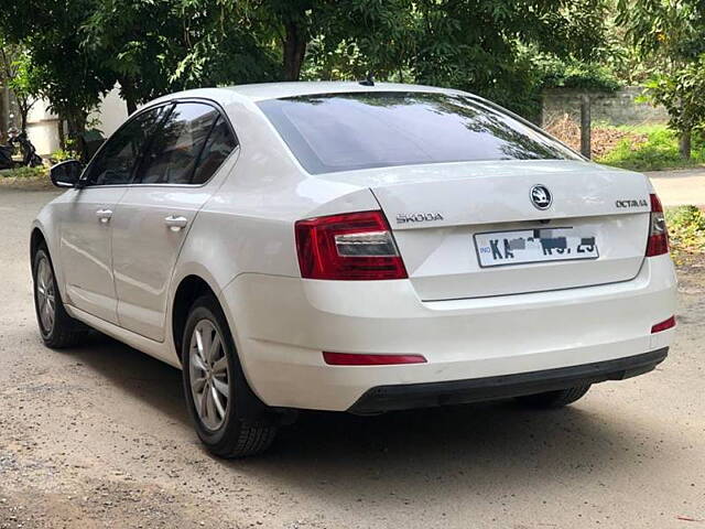 Used Skoda Octavia [2015-2017] 2.0 TDI CR Ambition Plus AT in Bangalore