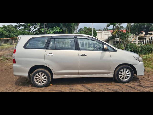 Used Toyota Innova [2013-2014] 2.5 VX 7 STR BS-III in Nashik