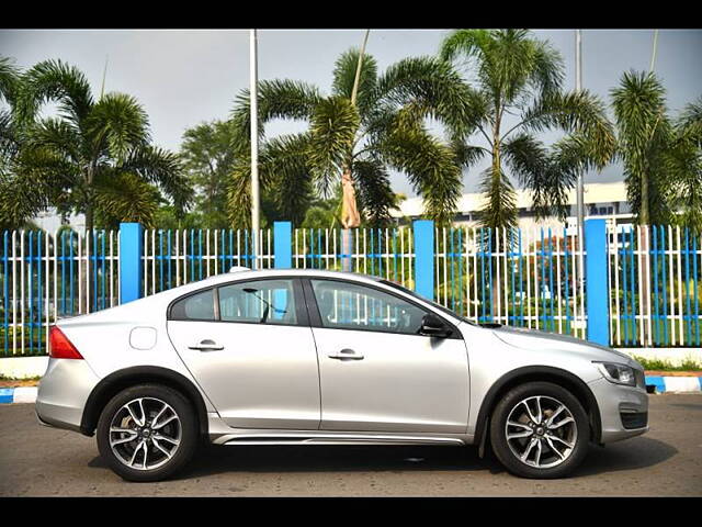 Used Volvo S60 [2015-2020] Cross Country Inscription [2016-2020] in Kolkata