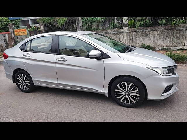 Used Honda City 4th Generation VX Petrol [2017-2019] in Ahmedabad