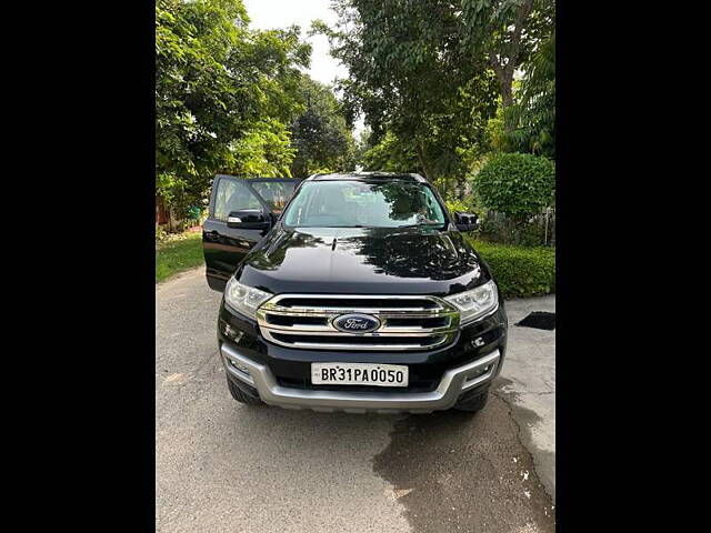 Used Ford Endeavour [2016-2019] Trend 2.2 4x2 AT in Greater Noida