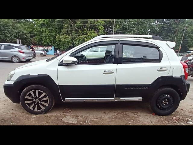 Used Toyota Etios Cross 1.4 VD in Kanpur