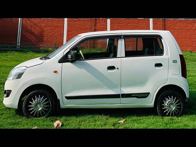 Used Maruti Suzuki Wagon R 1.0 [2014-2019] LXI CNG (O) in Lucknow