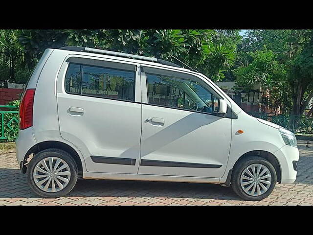 Used Maruti Suzuki Wagon R 1.0 [2014-2019] VXI AMT (O) in Chandigarh