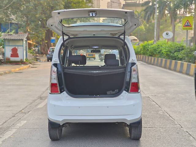 Used Maruti Suzuki Stingray VXi in Mumbai