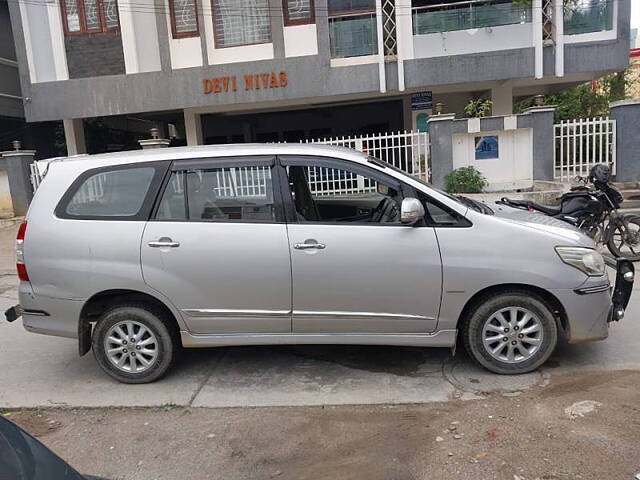 Used Toyota Innova [2013-2014] 2.5 ZX 7 STR BS-III in Hyderabad