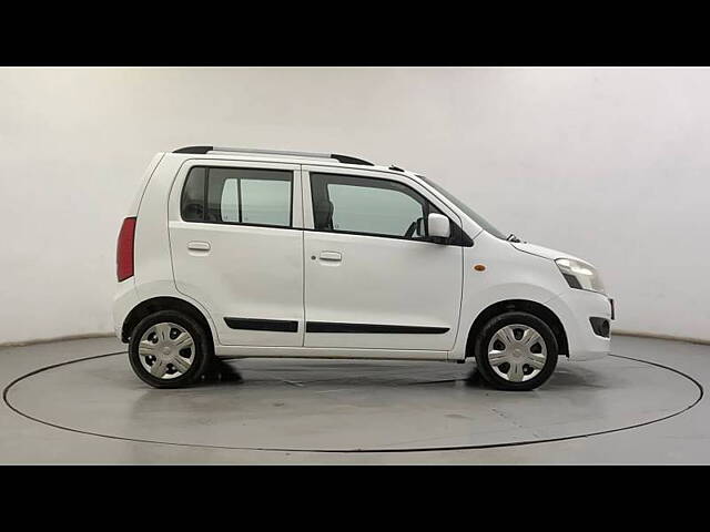 Used Maruti Suzuki Wagon R 1.0 [2014-2019] VXI in Ahmedabad