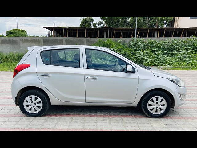 Used Hyundai i20 [2010-2012] Asta 1.2 (O) With Sunroof in Delhi