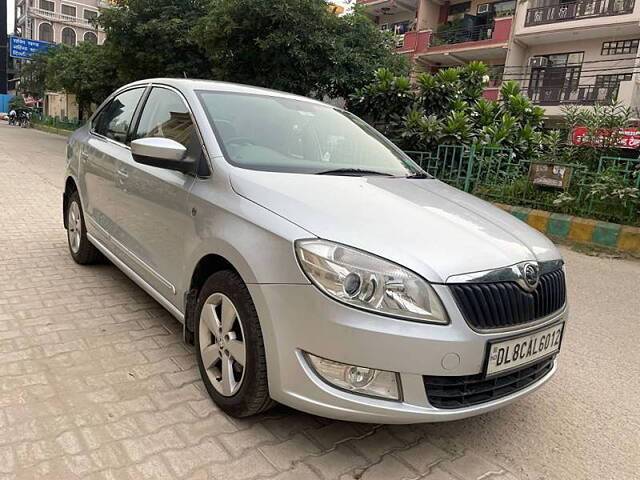 Used Skoda Rapid [2015-2016] 1.6 MPI Style Plus AT in Ghaziabad