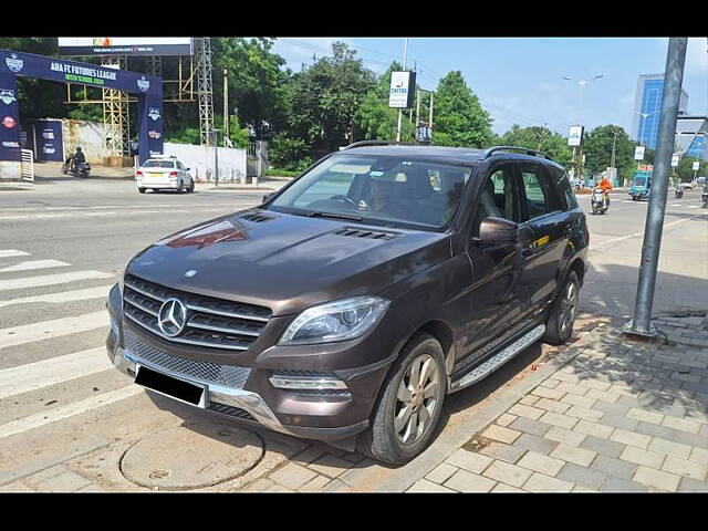 Used Mercedes-Benz M-Class ML 250 CDI in Ahmedabad