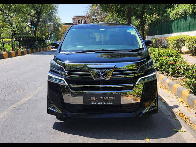 Used 2020 Toyota Vellfire in Delhi