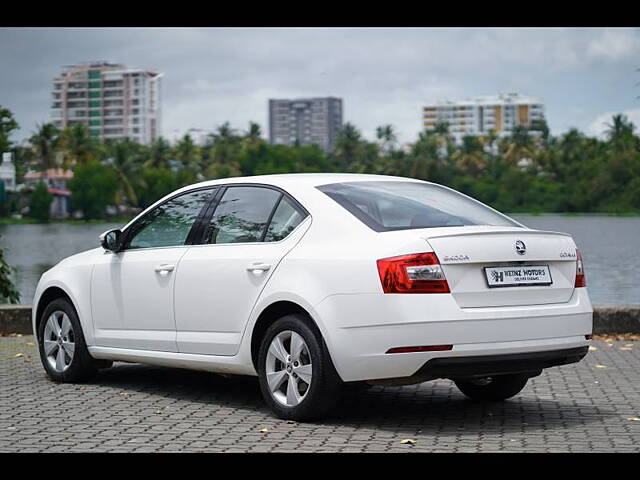 Used Skoda Octavia [2017-2021] 1.8 TSI Style AT in Kochi