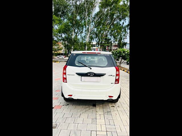 Used Mahindra XUV500 [2015-2018] W4 1.99 in Chandigarh