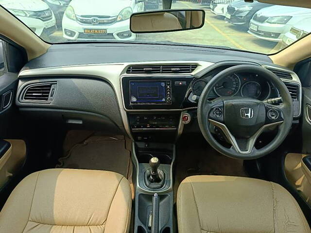 Used Honda City 4th Generation V Petrol [2017-2019] in Mumbai