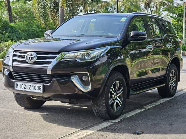 Used Toyota Fortuner [2016-2021] 2.8 4x2 AT [2016-2020] in Mumbai