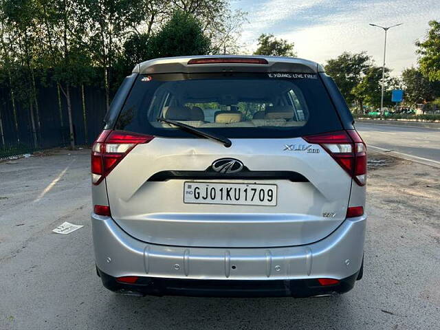 Used Mahindra XUV500 W7 [2018-2020] in Ahmedabad