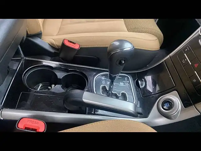 Used Mahindra XUV500 W7 AT [2018-2020] in Delhi