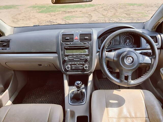 Used Volkswagen Jetta [2008-2011] Trendline 2.0L TDI in Ahmedabad