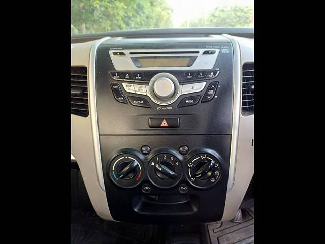 Used Maruti Suzuki Wagon R 1.0 [2014-2019] VXI in Lucknow