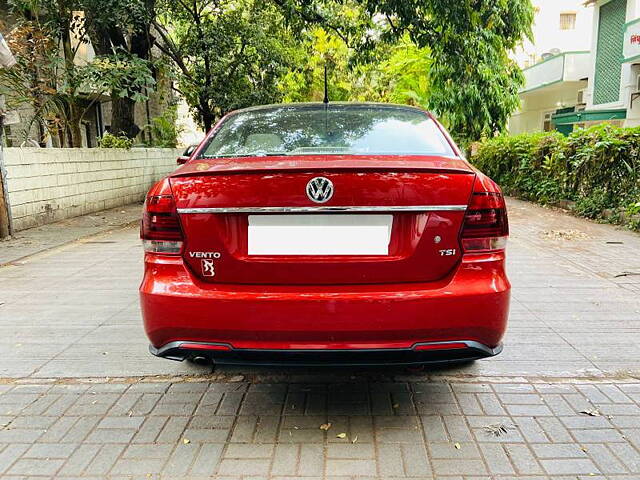 Used Volkswagen Vento [2015-2019] Highline Plus 1.2 (P) AT 16 Alloy in Pune
