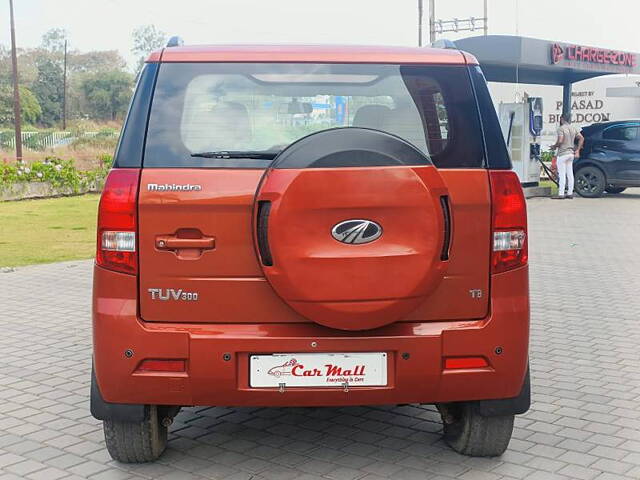 Used Mahindra TUV300 [2015-2019] T8 in Nashik