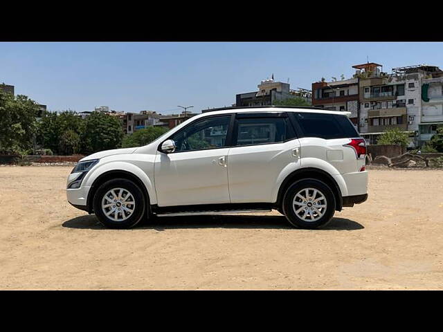 Used Mahindra XUV500 W7 AT [2018-2020] in Delhi