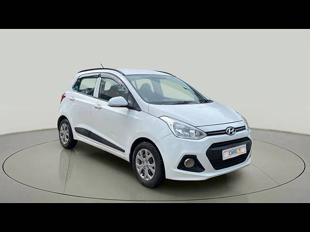 Used 2016 Hyundai Grand i10 in Lucknow