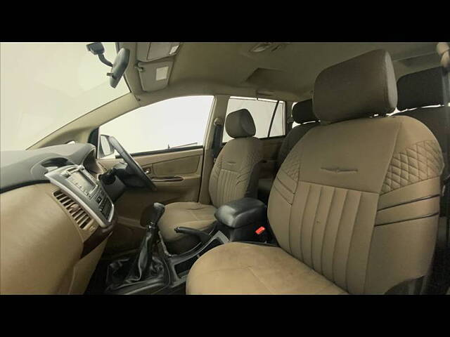 Used Toyota Innova [2013-2014] 2.5 VX 7 STR BS-III in Mumbai