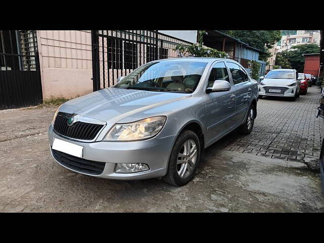 Used Skoda Laura Elegance 2.0 TDI CR AT in Pune