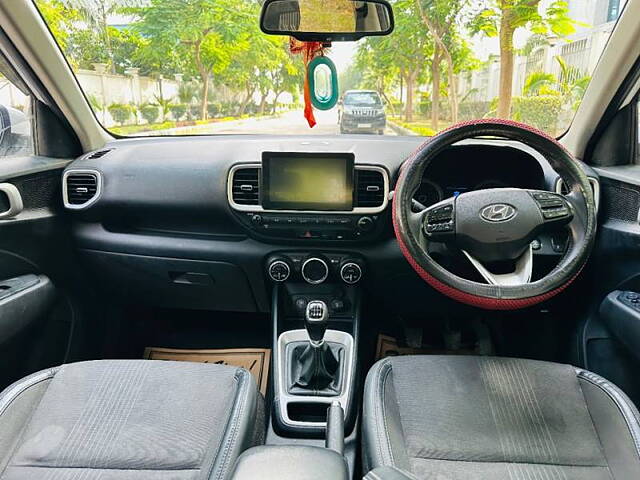 Used Hyundai Venue [2019-2022] SX 1.5 CRDi Dual Tone [2020-2020] in Lucknow