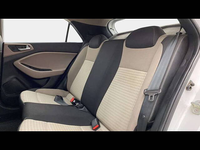 Used Hyundai Elite i20 [2018-2019] Sportz 1.2 in Ahmedabad