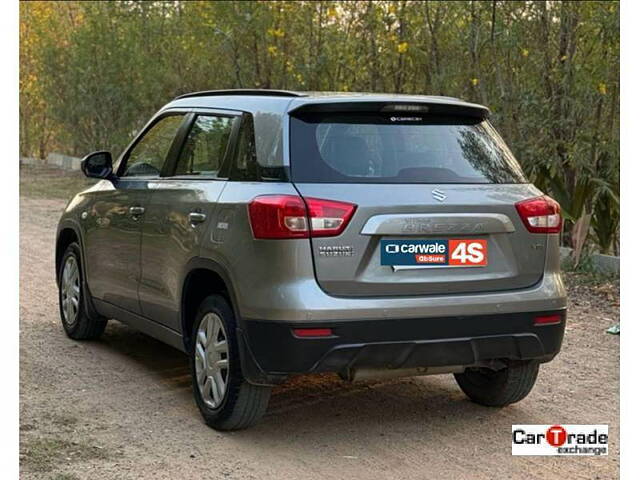 Used Maruti Suzuki Vitara Brezza [2016-2020] VDi (O) [2016-2018] in Ahmedabad